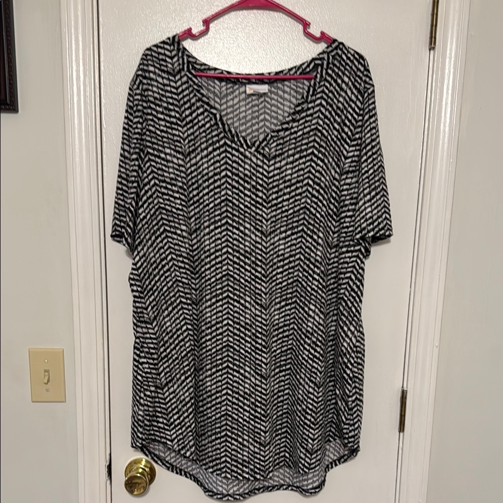 LuLaRoe Iris